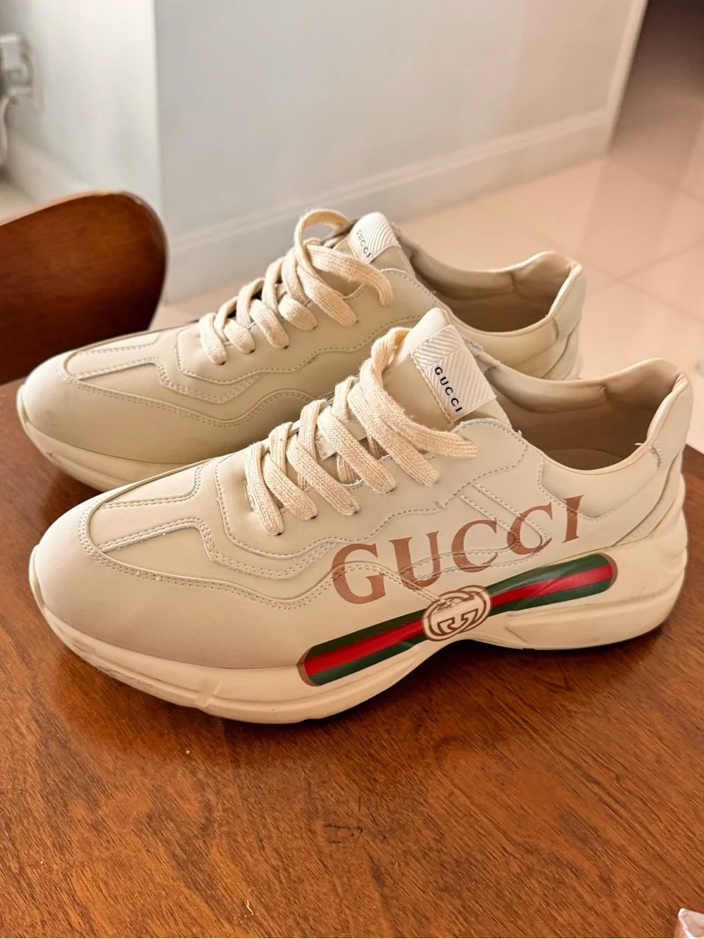 Gucci Cream Leather Sneakers with Red and Green Web Stripe